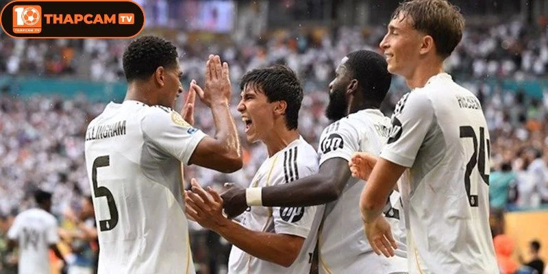 Real Madrid đánh giá rất cao về phong độ trong khi đội khách yếu thế hơn đôi chút.